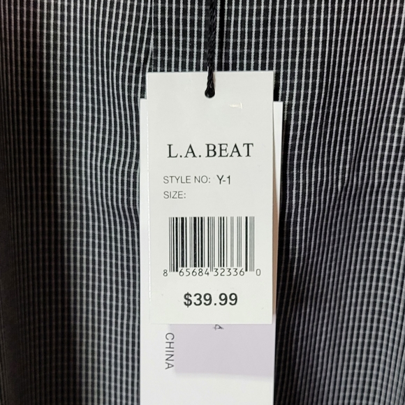 L.A.Beat Men's Black Plaid NWT Short Sleeve Button Down Shirt Size XL - Picture 3 of 5
